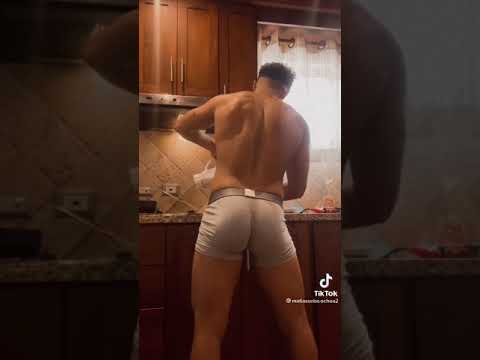 chico en boxer😈😏