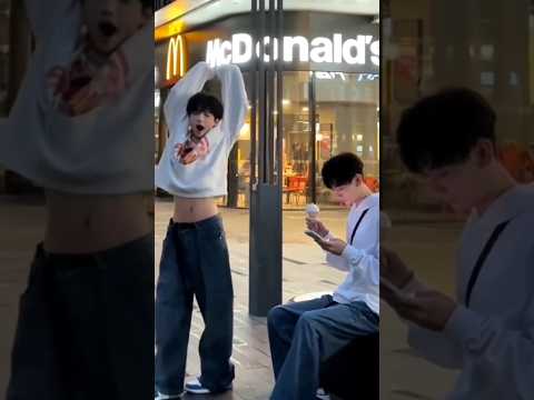 he is smart😂❤️ #bl #boyslove ##kleyttonherivelto #lgbt #prank #bledit #lovekiss #blkiss