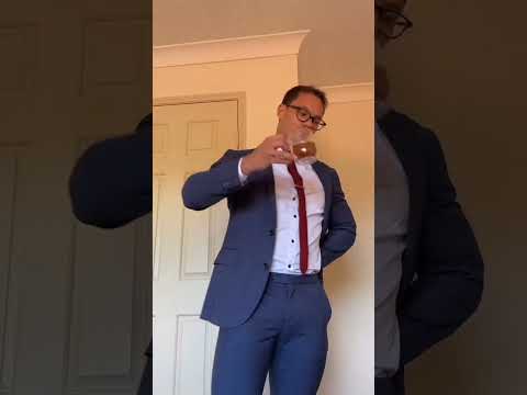 hombres nalgones en traje guapos #gay #lgbt #viral #2024