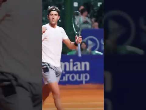 Look at me! #guys #bulge #shorts #sports #bigguy #tennis #badminton #badmintonplayer #bigguy #boxer