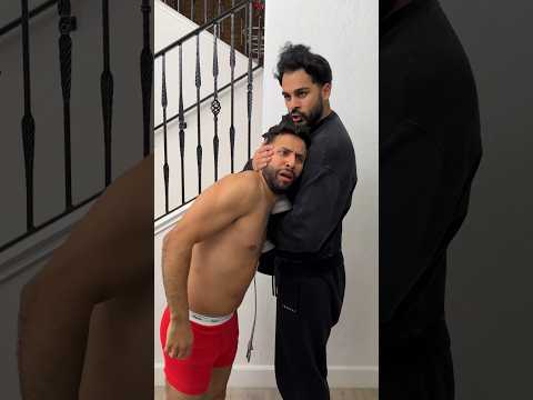 When you borrow your siblings clothes 👕